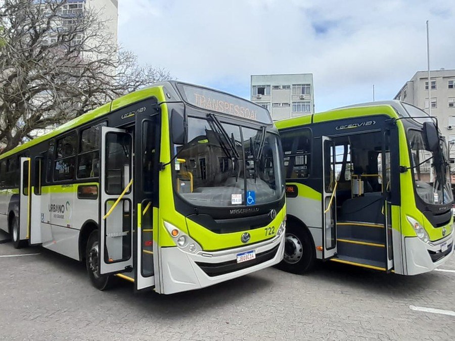 Autobuses Rio Grande Prefeitura apresenta dois novos ônibus e aplicativo do transporte ...