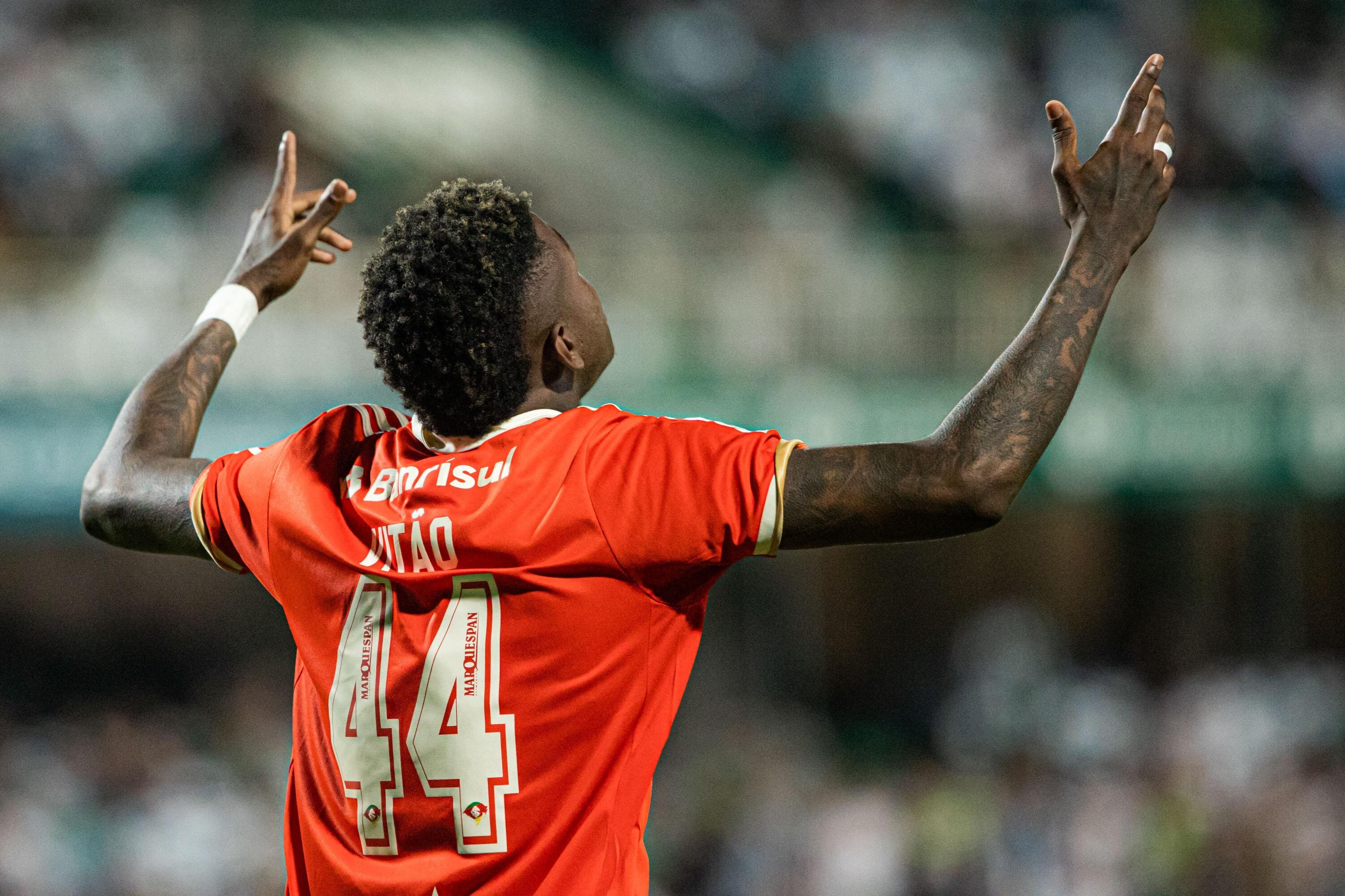 Gol do Inter foi marcado pelo Vit&atilde;o