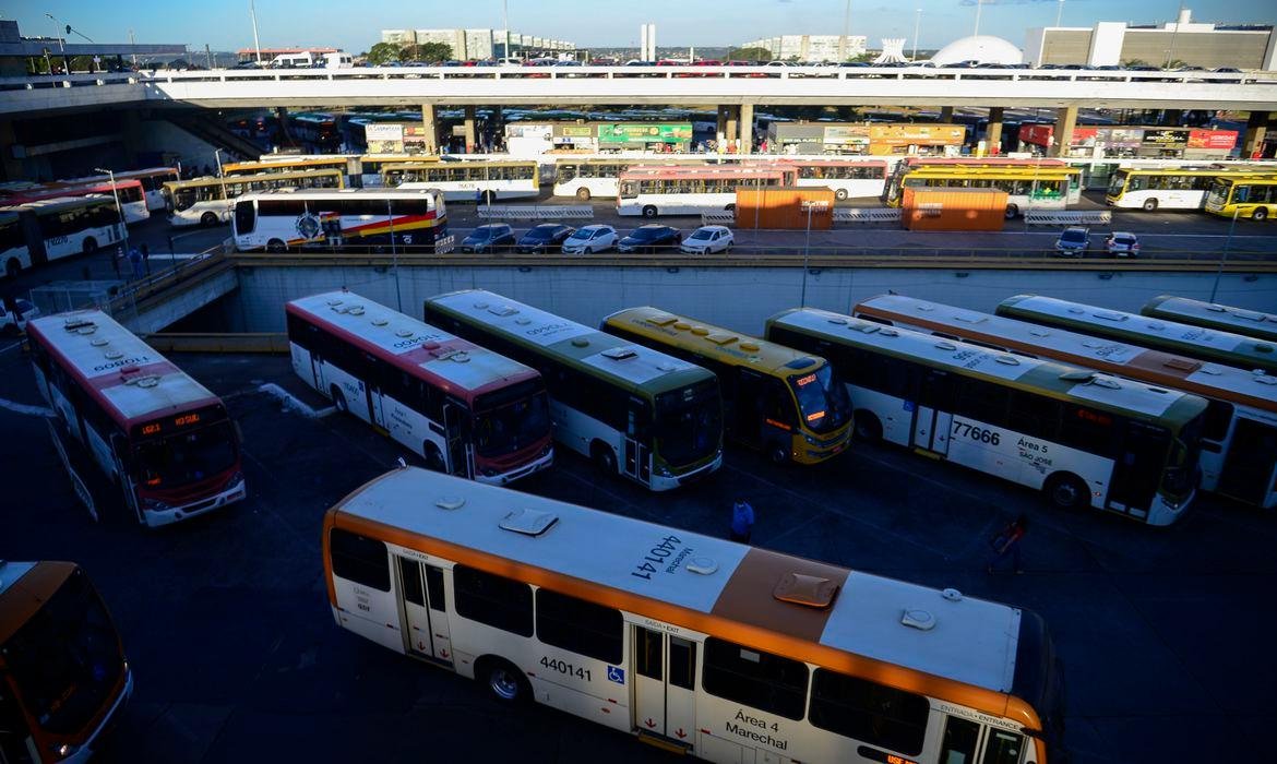 Informa&ccedil;&otilde;es devem ser divulgadas at&eacute; 48 horas antes do pleito