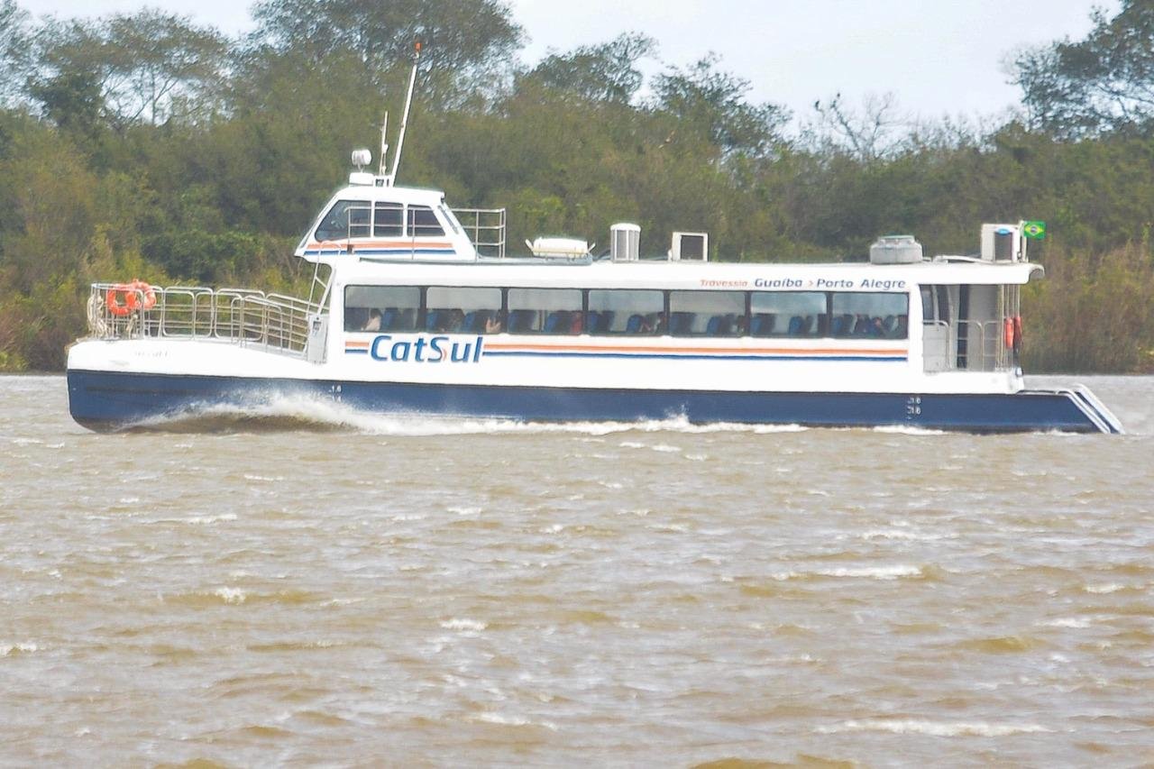 Catamar&atilde; tem, atualmente, 15 viagens nos dias &uacute;teis, mais 11 aos s&aacute;bados e nove aos domingos, em cada sentido