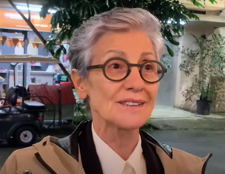 Cassia Kis respondeu perguntas sobre a classe art&iacute;stica, religi&atilde;o, aborto e falou sobre as cr&iacute;ticas que recebe