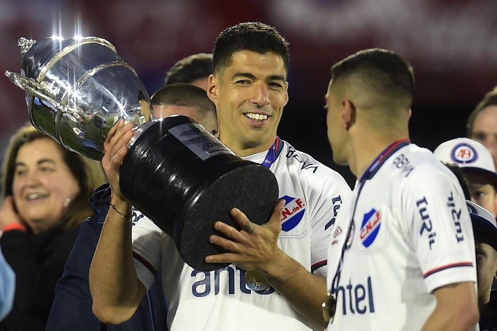 Uruguaio fez oito gols no retorno ao clube que o lan&ccedil;ou ao futebol