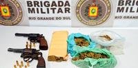 Drogas também têm sido recolhidas pelos policiais militares