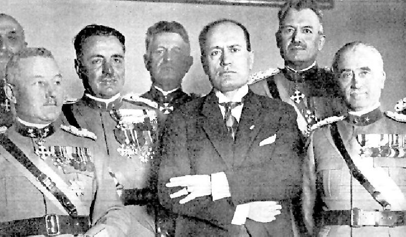 Benito Mussolini logo ap&oacute;s assumir o poder na It&aacute;lia.