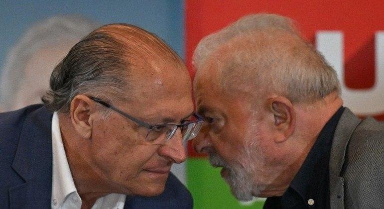 Geraldo Alckmin (PSB) e Lula (PT)