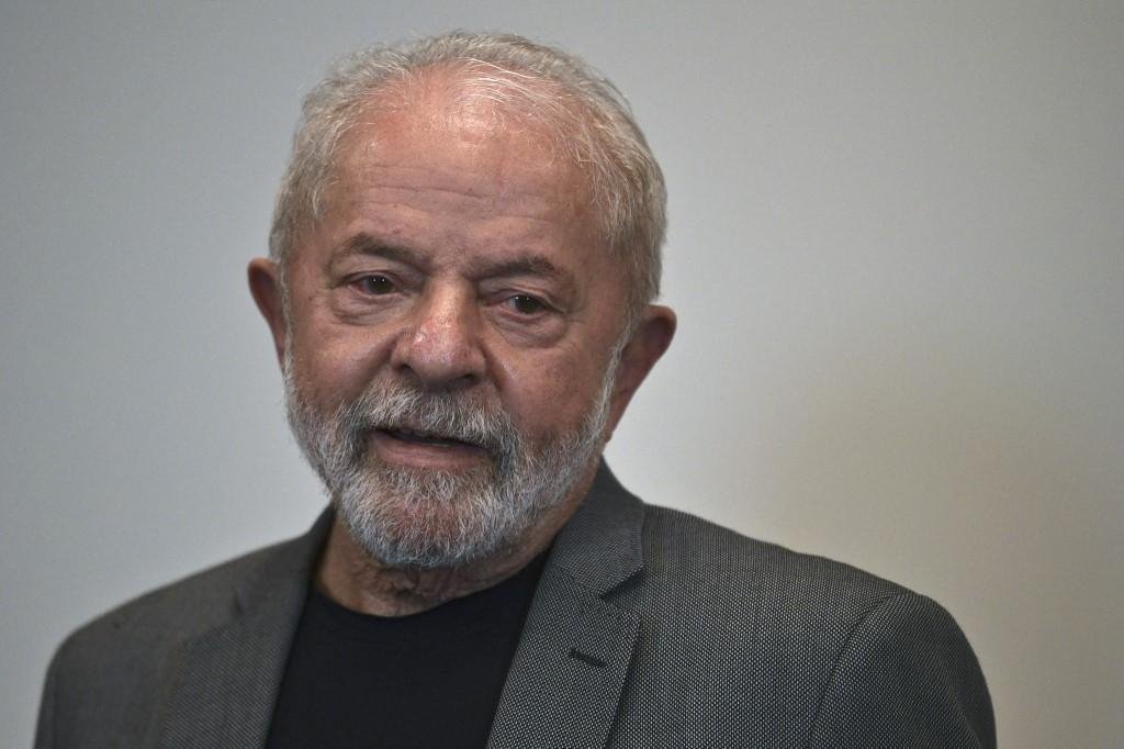 Estar&aacute; nas m&atilde;os de Lula bater o martelo se realmente vai apresentar a PEC para ser votada pelo Congresso ainda neste ano