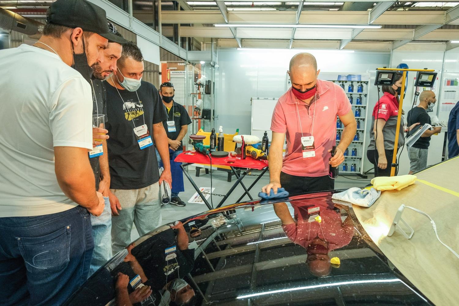 Feira traz novidades do mercado de repara&ccedil;&atilde;o automotiva e autope&ccedil;as para profissionais do setor
