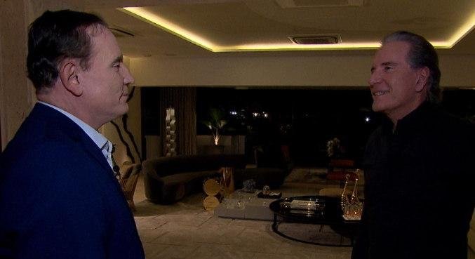 Roberto Cabrini entrevista Roberto Justus sobre a descoberta de um c&acirc;ncer