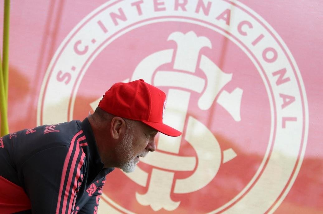 Mano tem contrato at&eacute; o fim de 2023