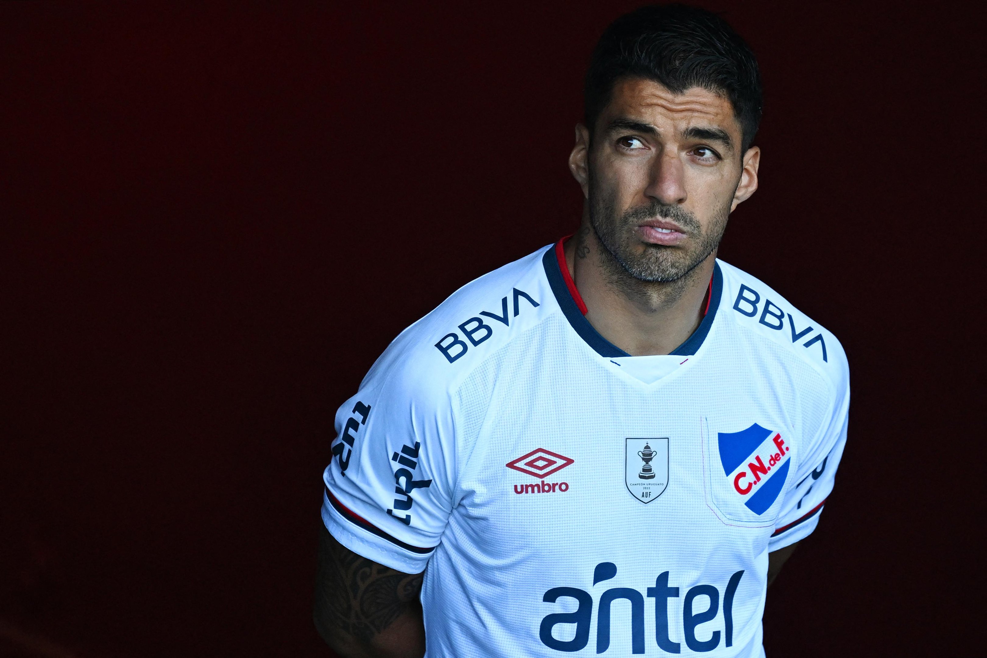 Su&aacute;rez estava no Nacional, do Uruguai