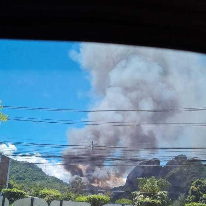 Imagem de inc&ecirc;ndio em cidade cenogr&aacute;fica da Globo nesta sexta-feira, dia 18