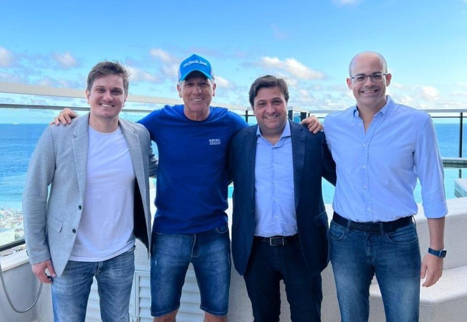 Dirigentes tiveram reuni&atilde;o no Rio com Renato