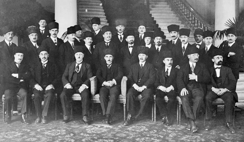 A delega&ccedil;&atilde;o turca na Confer&ecirc;ncia de Lausanne.