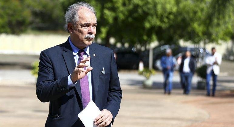 Coordenador dos grupos t&eacute;cnicos criticou medida do governo atual e relatou a proposta nesta ter&ccedil;a-feira (22)