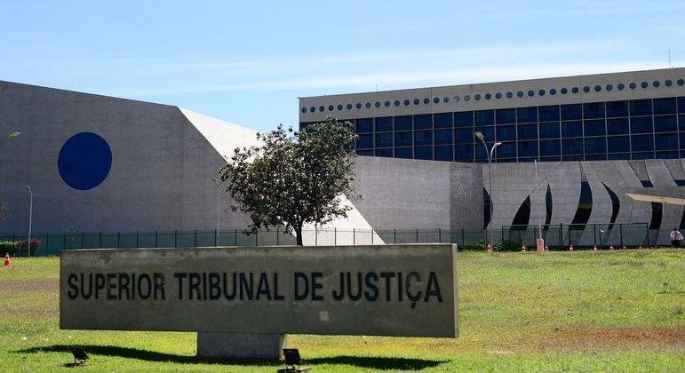 Sabatina foi adiada por conta do processo eleitoral