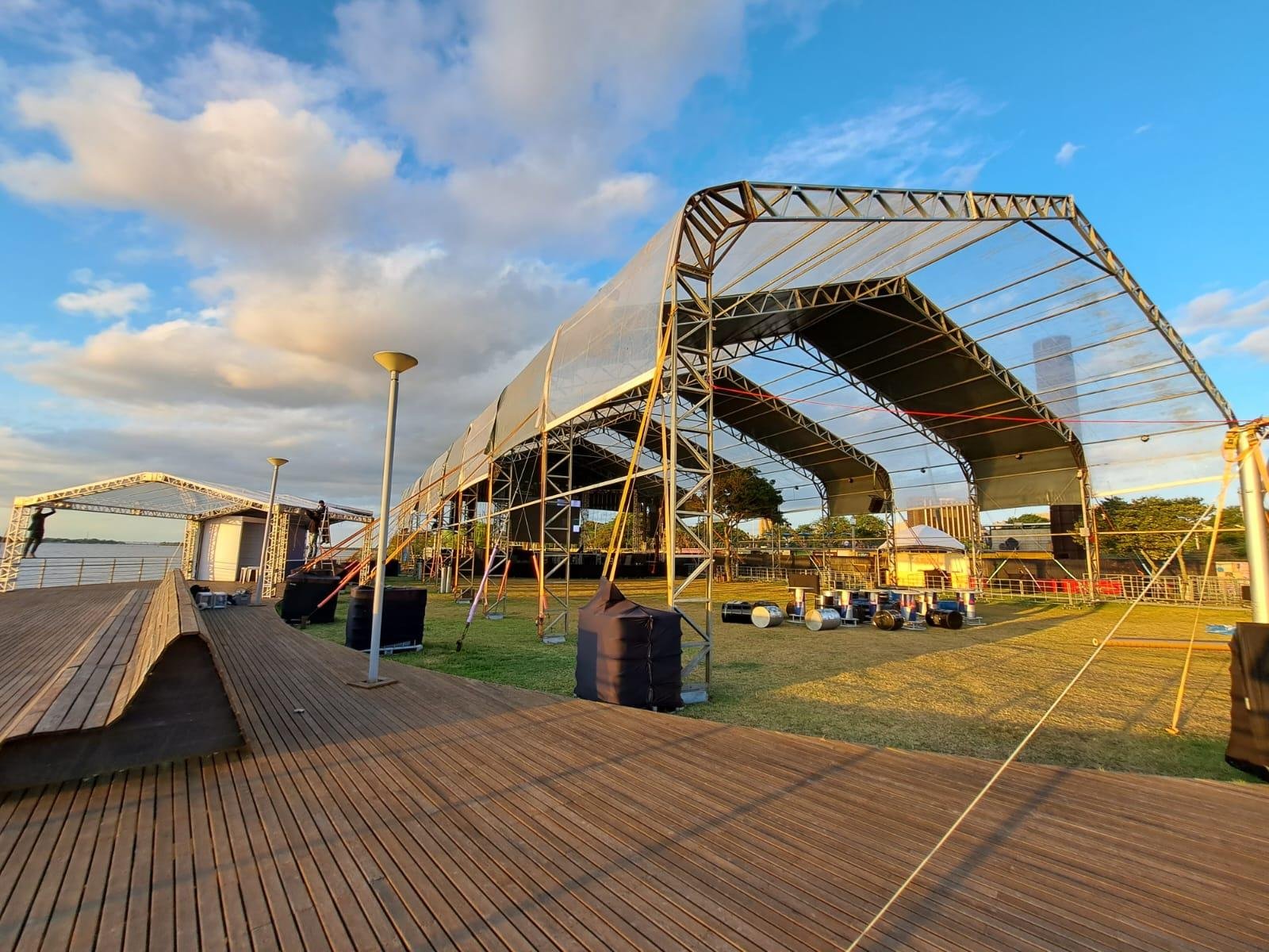 Estrutura do Na Beira est&aacute; no deck 4, no trecho 1 da Orla do Gua&iacute;ba