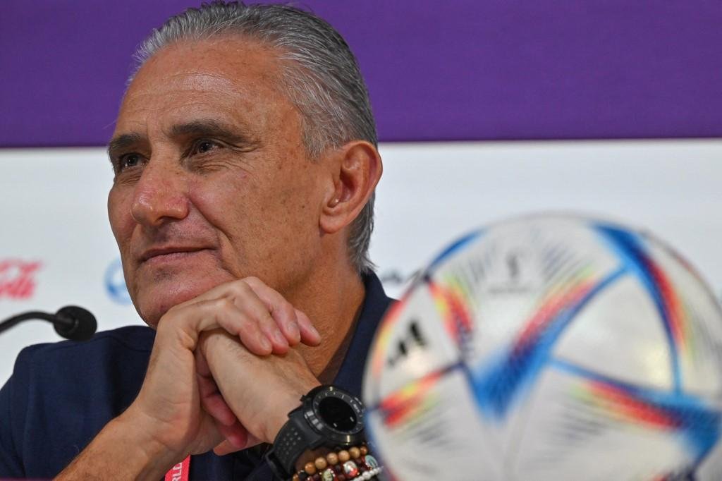 Nenhum jogador considerado titular ir&aacute; a campo diante dos africanos nesta sexta-feira, &agrave;s 16h (de Bras&iacute;lia)