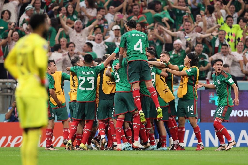M&eacute;xico venceu a Ar&aacute;bia Saudita por 2 a 1 nesta quarta-feira