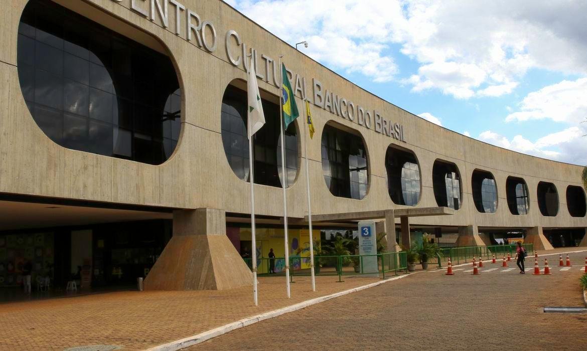Equipe de transi&ccedil;&atilde;o segue trabalhos em Bras&iacute;lia
