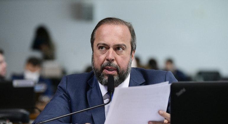 Senador Alexandre Silveira (PSD-MG) dever&aacute; relatar PEC do estouro