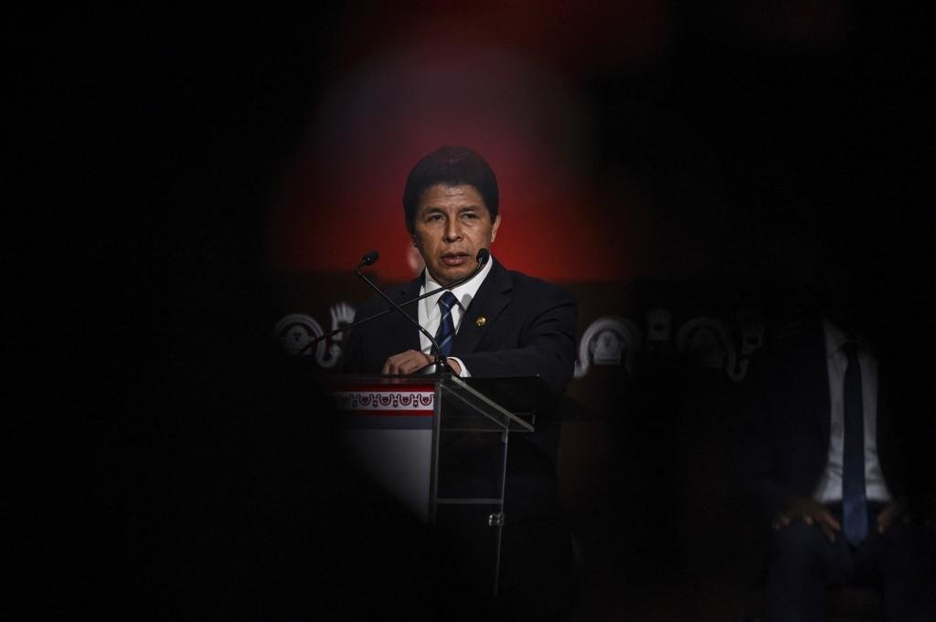Castillo &eacute; acusado de corrup&ccedil;&atilde;o, o que n&atilde;o &eacute; novidade no pa&iacute;s