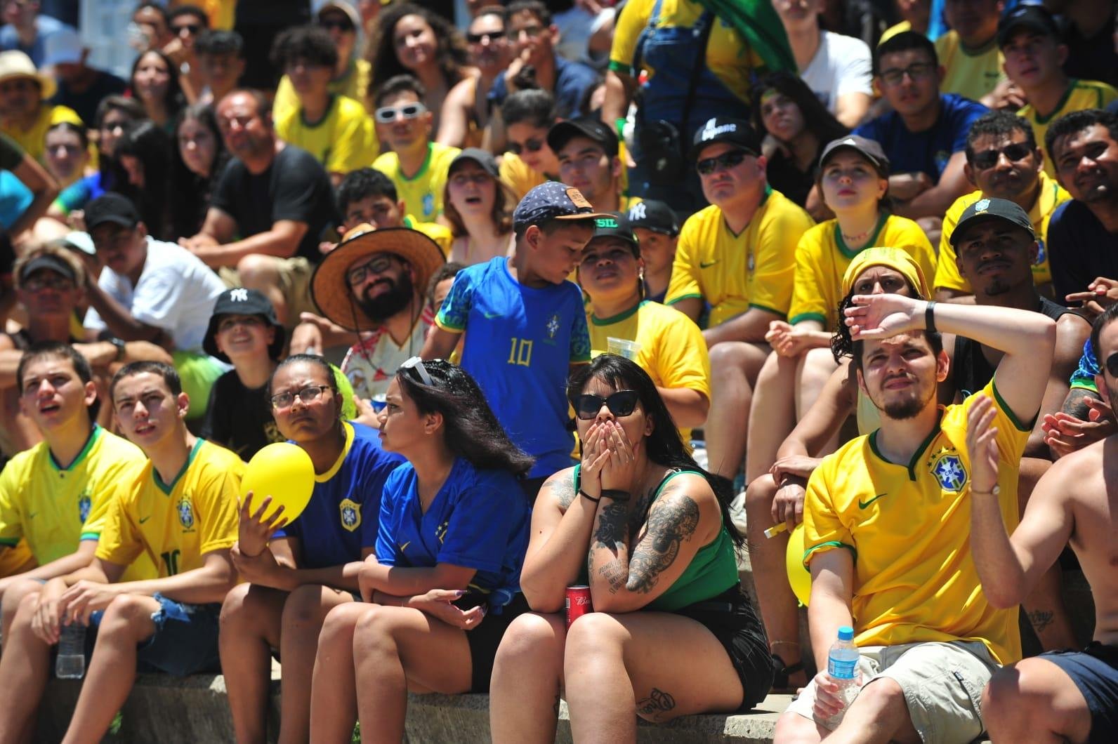 Primeiro tempo da partida ficou em 0 a 0