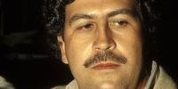 Pablo Escobar Gavíria, o mais poderoso narcotraficante colombiano da história, morto em 1993