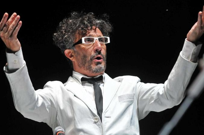 Fito Paez faz show em Porto Alegre