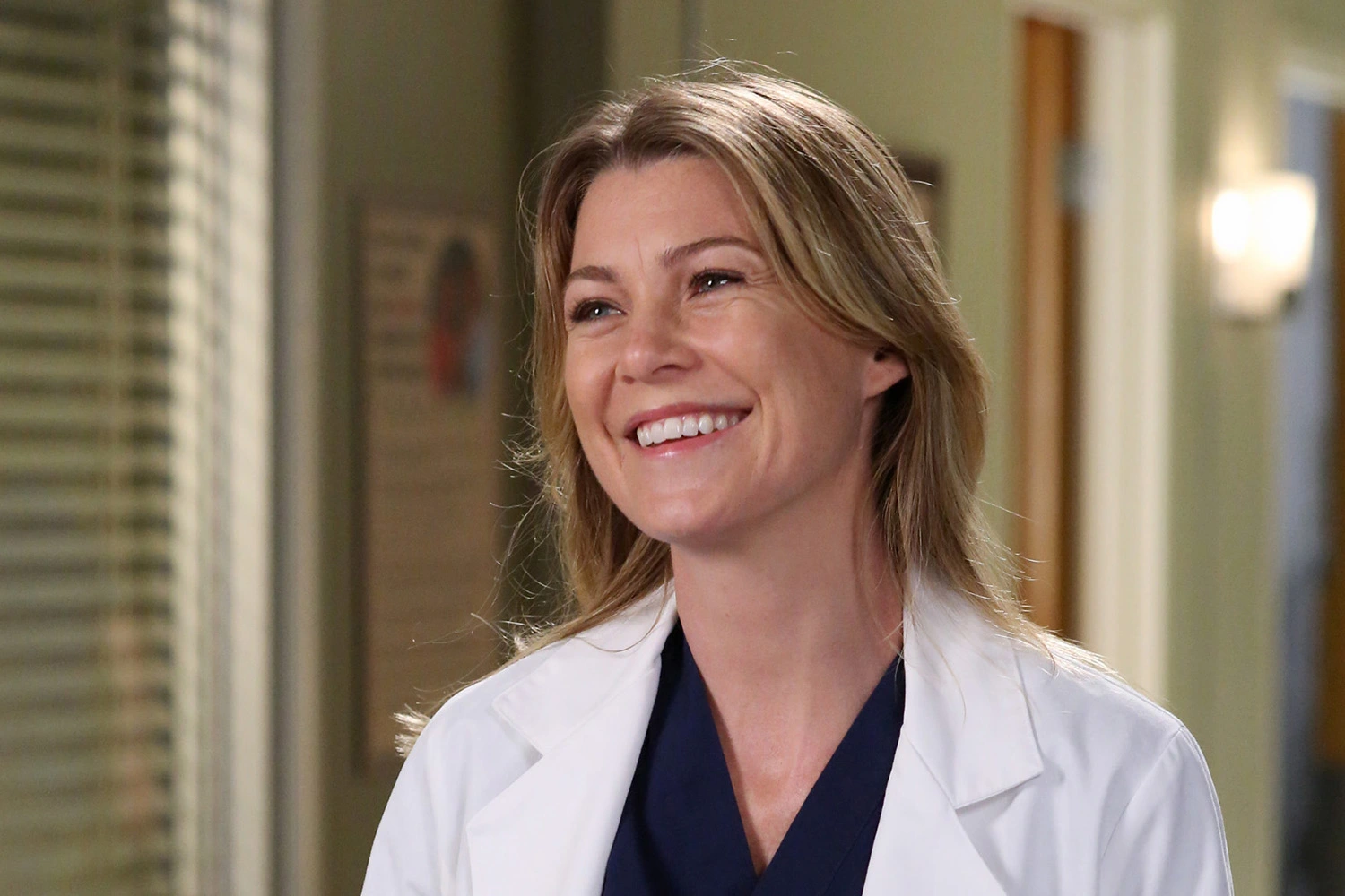 Ellen Pompeo deixa a cl&aacute;ssica s&eacute;rie m&eacute;dica
