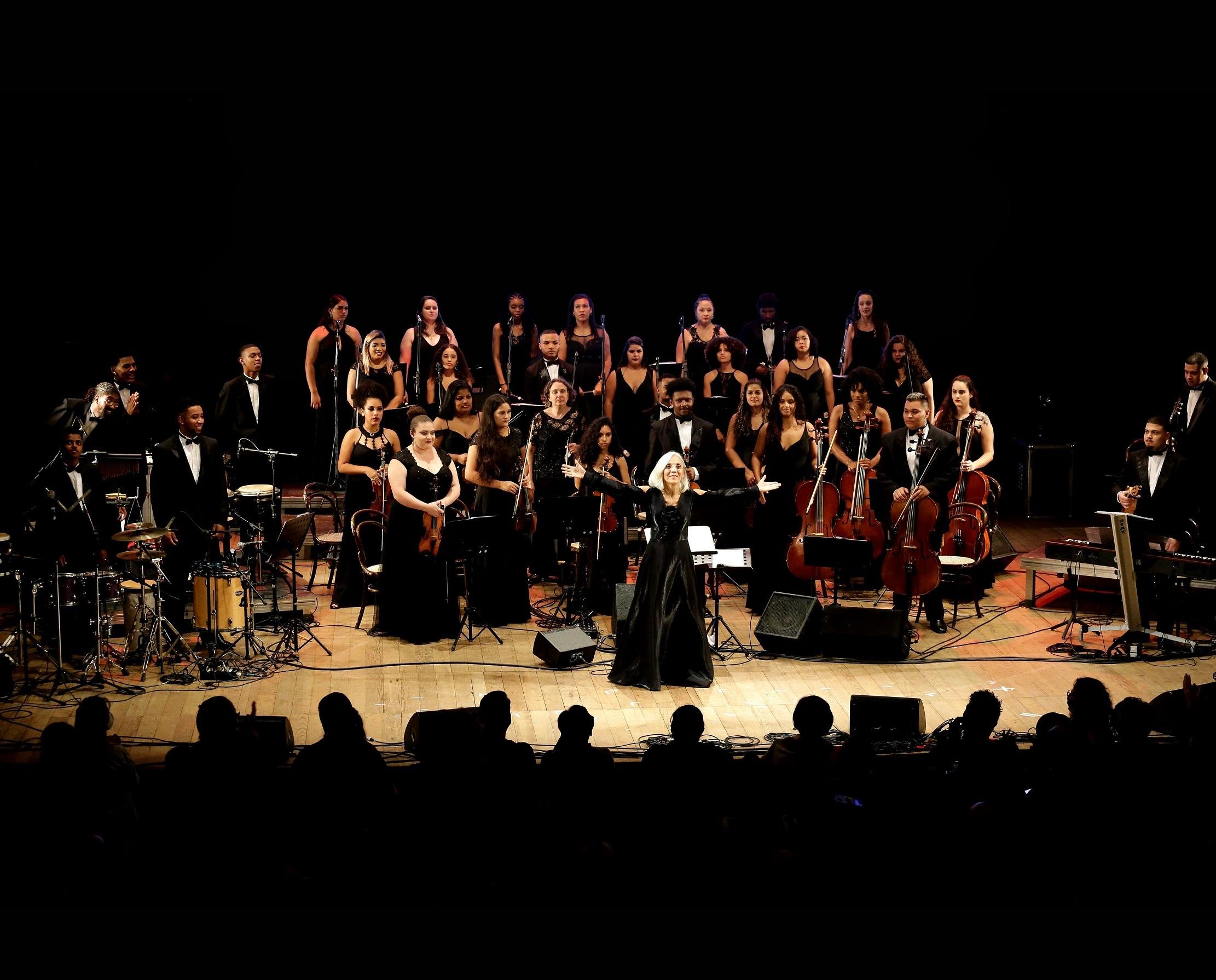 Orquestra Villa-Lobos &eacute; um programa de educa&ccedil;&atilde;o musical desenvolvido h&aacute; 30 anos em escola da Vila Mapa