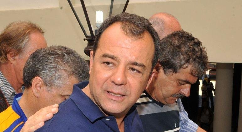 S&eacute;rgio Cabral usar&aacute; tornozeleira eletr&ocirc;nica em pris&atilde;o domiciliar