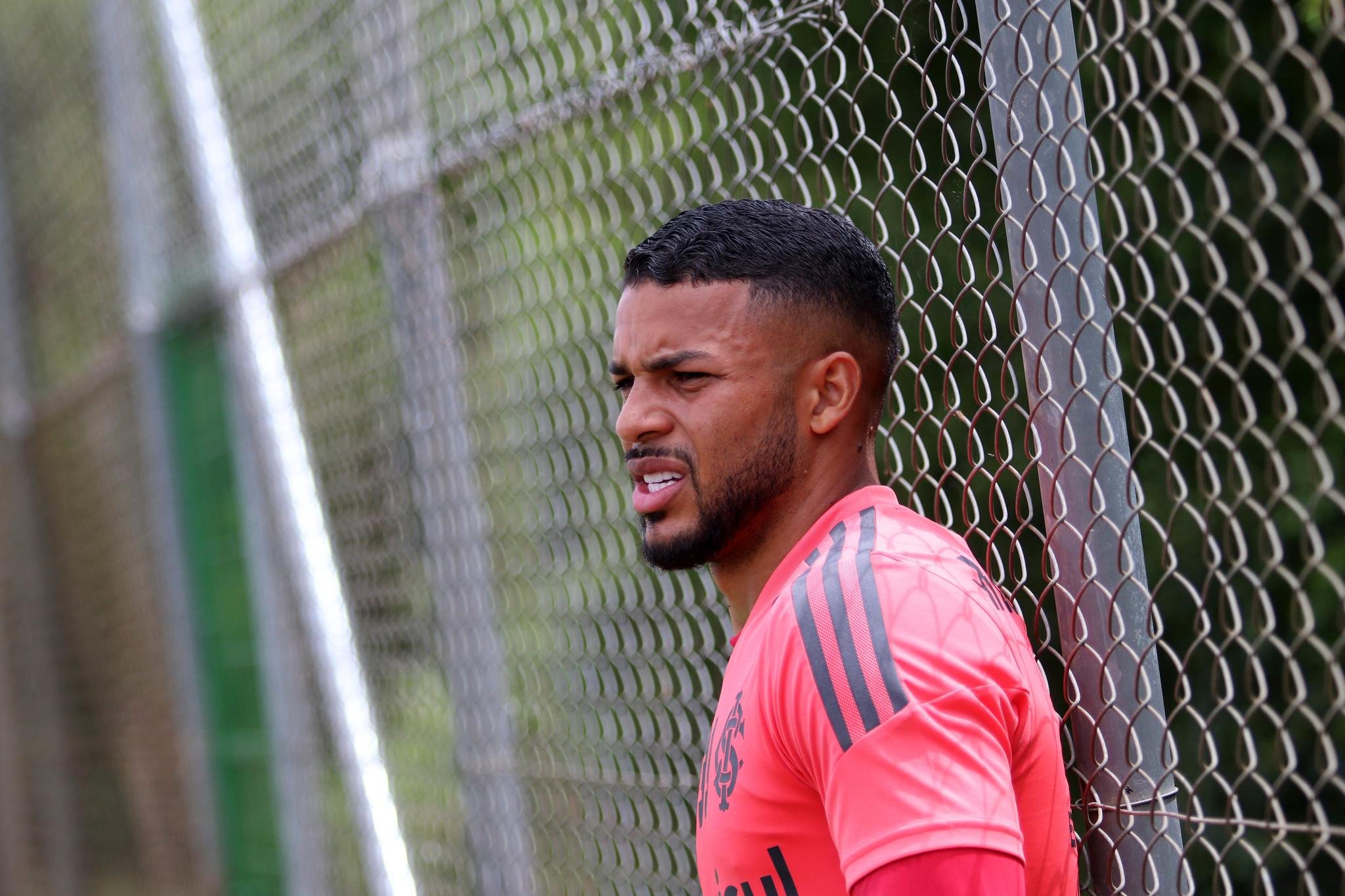 Wanderson renovou contrato at&eacute; o final de 2025