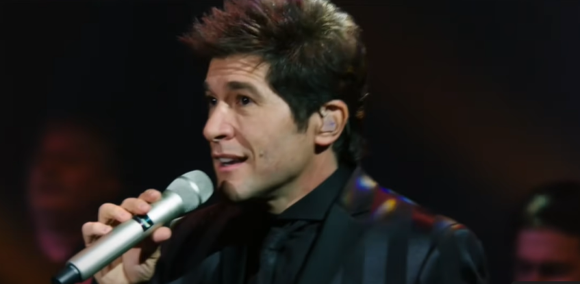 Daniel cantou com Jessica Renata dos Reis, filha de Jo&atilde;o Paulo, seu ex-parceiro, que morreu em 1997