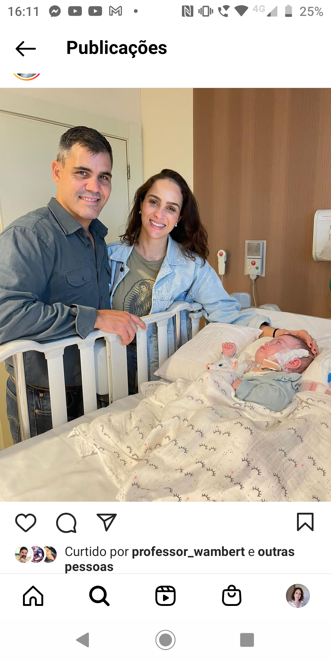 Juliano e Let&iacute;cia Cazarr&eacute; acompanham a filha no hospital