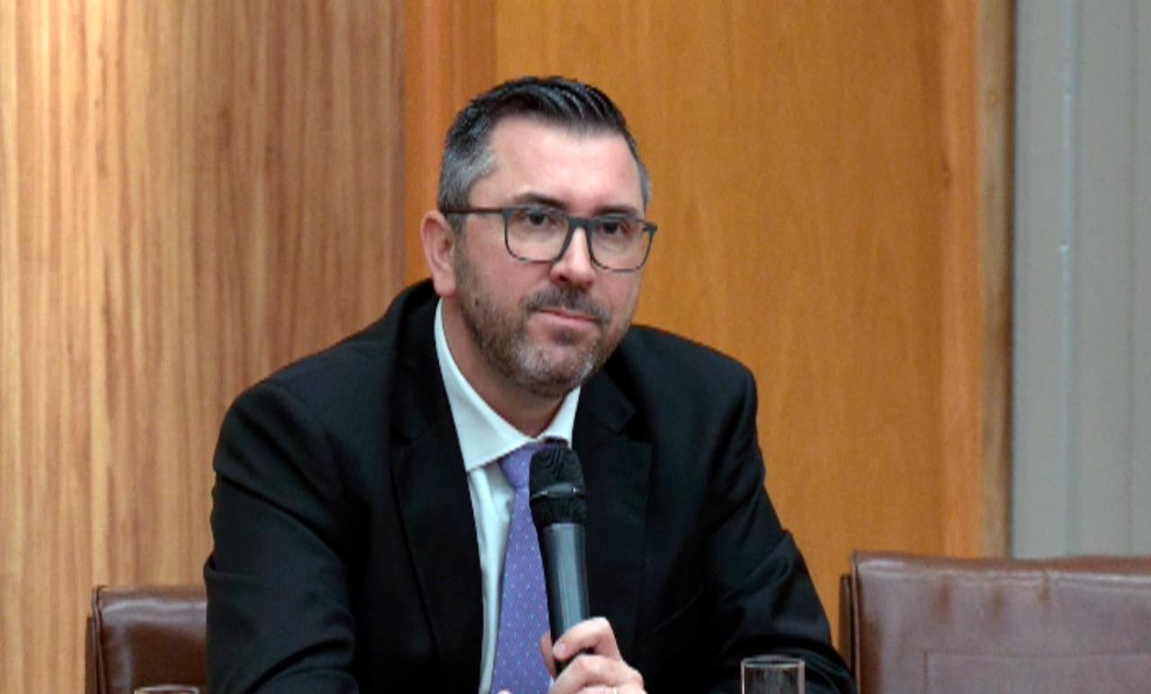 O economista Ant&ocirc;nio da Luz fala sobre perspectivas