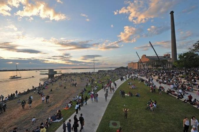 Orla do Gua&iacute;ba receber&aacute; festa na virada do ano