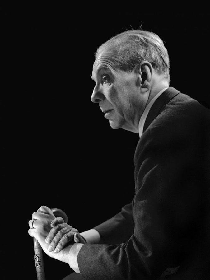 Escritor argentino Jorge Luis Borges, nascido em Buenos Aires em 24 de agosto de 1899