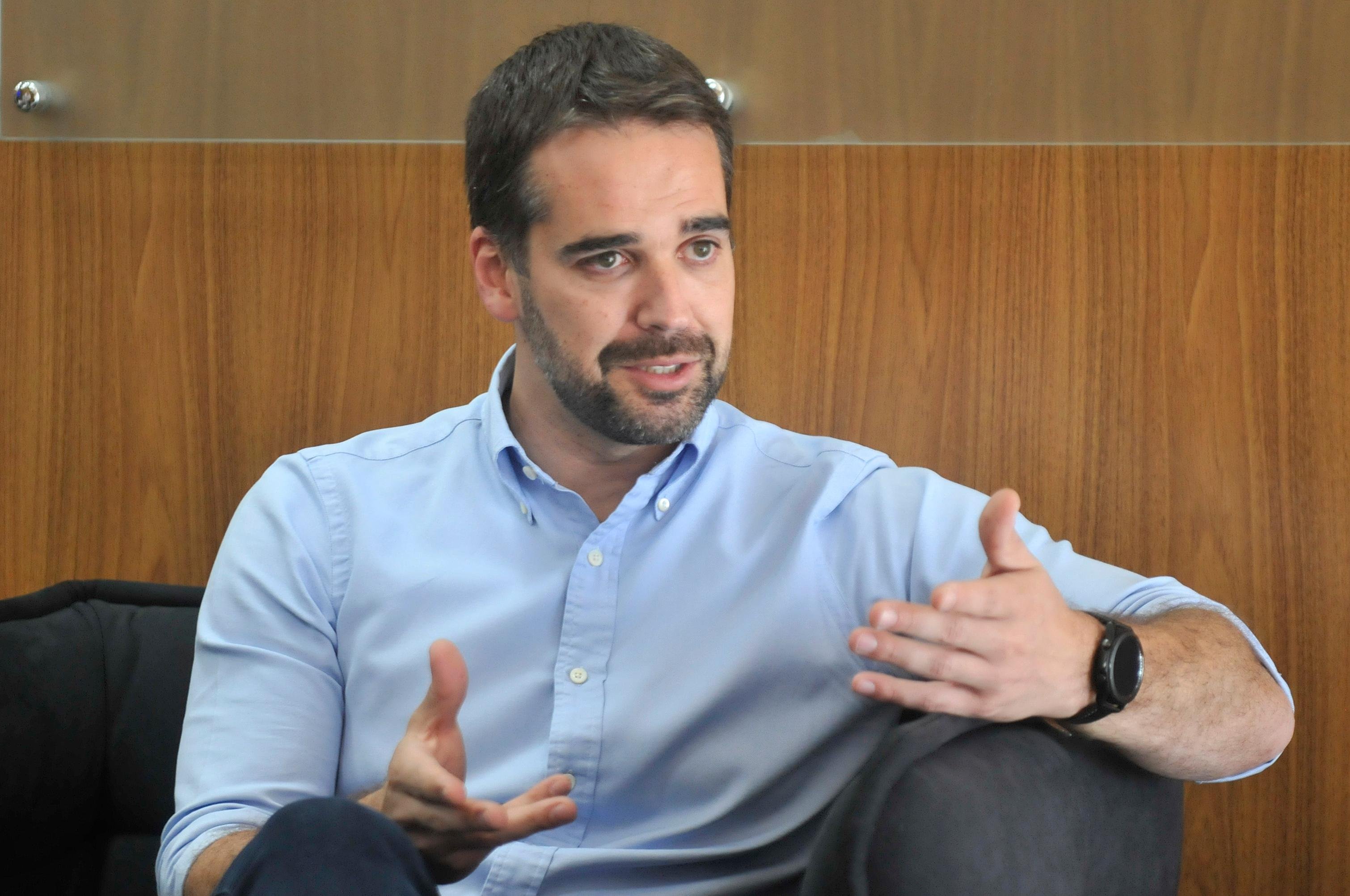 Para Leite, o secretariado deve conseguir conciliar t&eacute;cnico e pol&iacute;tico. &lsquo;N&atilde;o existe uma coisa alternativa a outra&rsquo;.