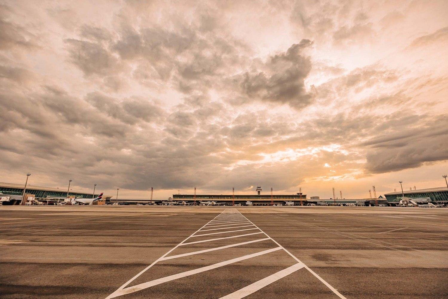 Aeroporto de Bras&iacute;lia espera receber 1.050 pousos e decolagens para a posse presidencial