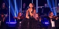 Ariana Grande é uma cantora, compositora, instrumentista, produtora musical, dançarina, atriz, dubladora e apresentadora norte-americana
