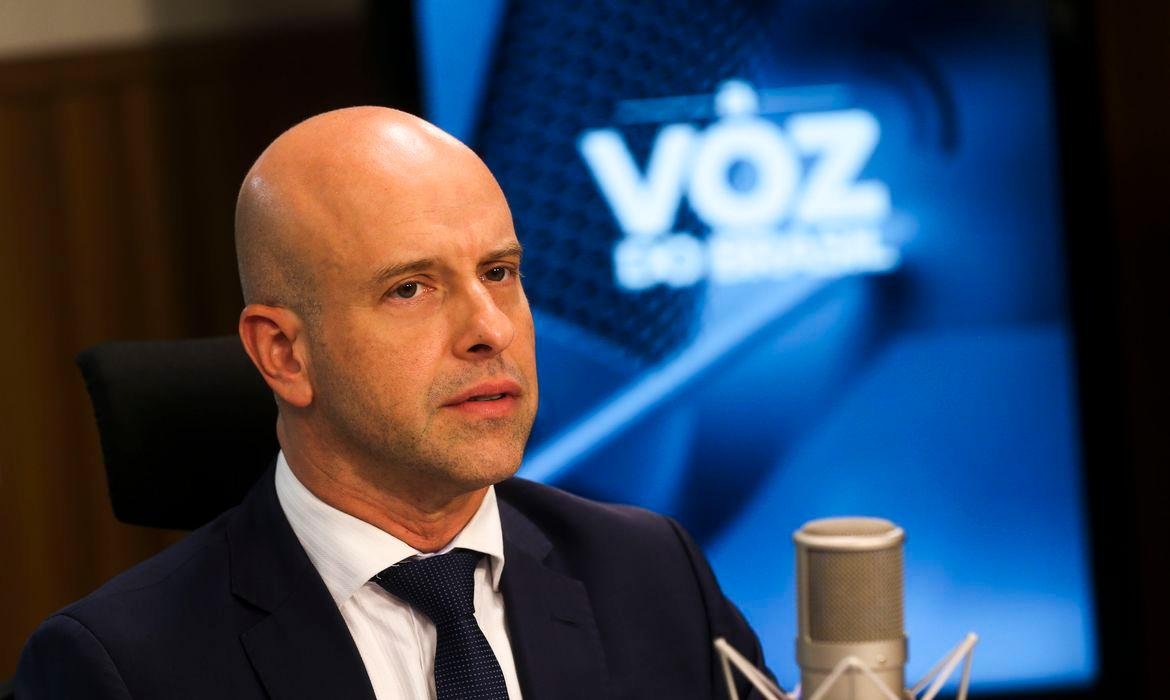 Apesar da redu&ccedil;&atilde;o de impostos, arrecada&ccedil;&atilde;o foi maior gra&ccedil;as ao crescimento da economia, diz secret&aacute;rio do Minist&eacute;rio da Economia