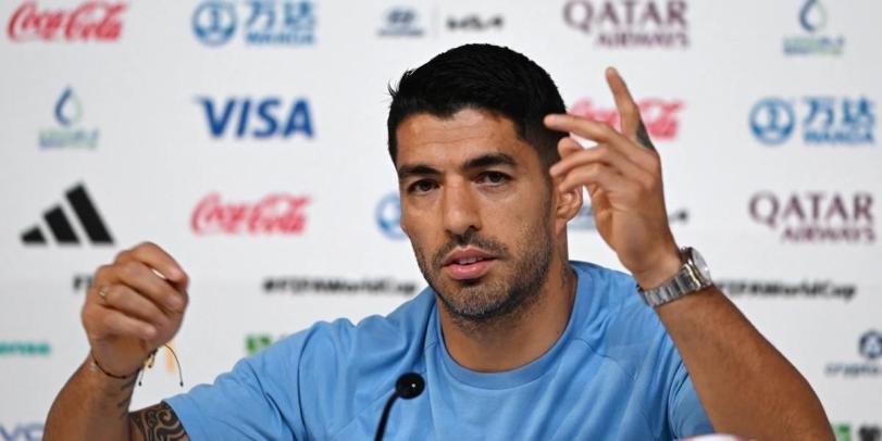 Su&aacute;rez &eacute; o maior goleador da hist&oacute;ria da sele&ccedil;&atilde;o do Uruguai