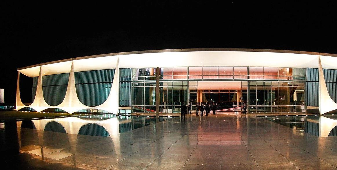 37 minist&eacute;rios servir&atilde;o o Planalto