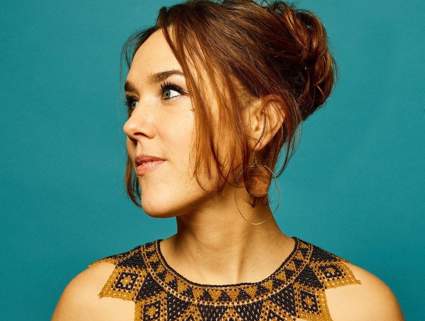 Alguns m&uacute;sicos itinerantes alcan&ccedil;aram a fama, como a cantora folk Zaz