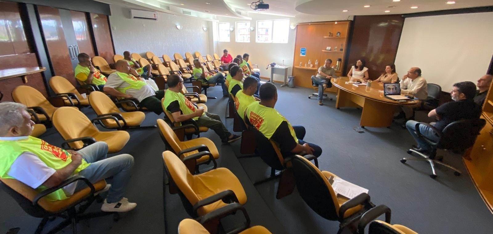 Reuni&atilde;o entre as partes ocorreu na manh&atilde; de hoje