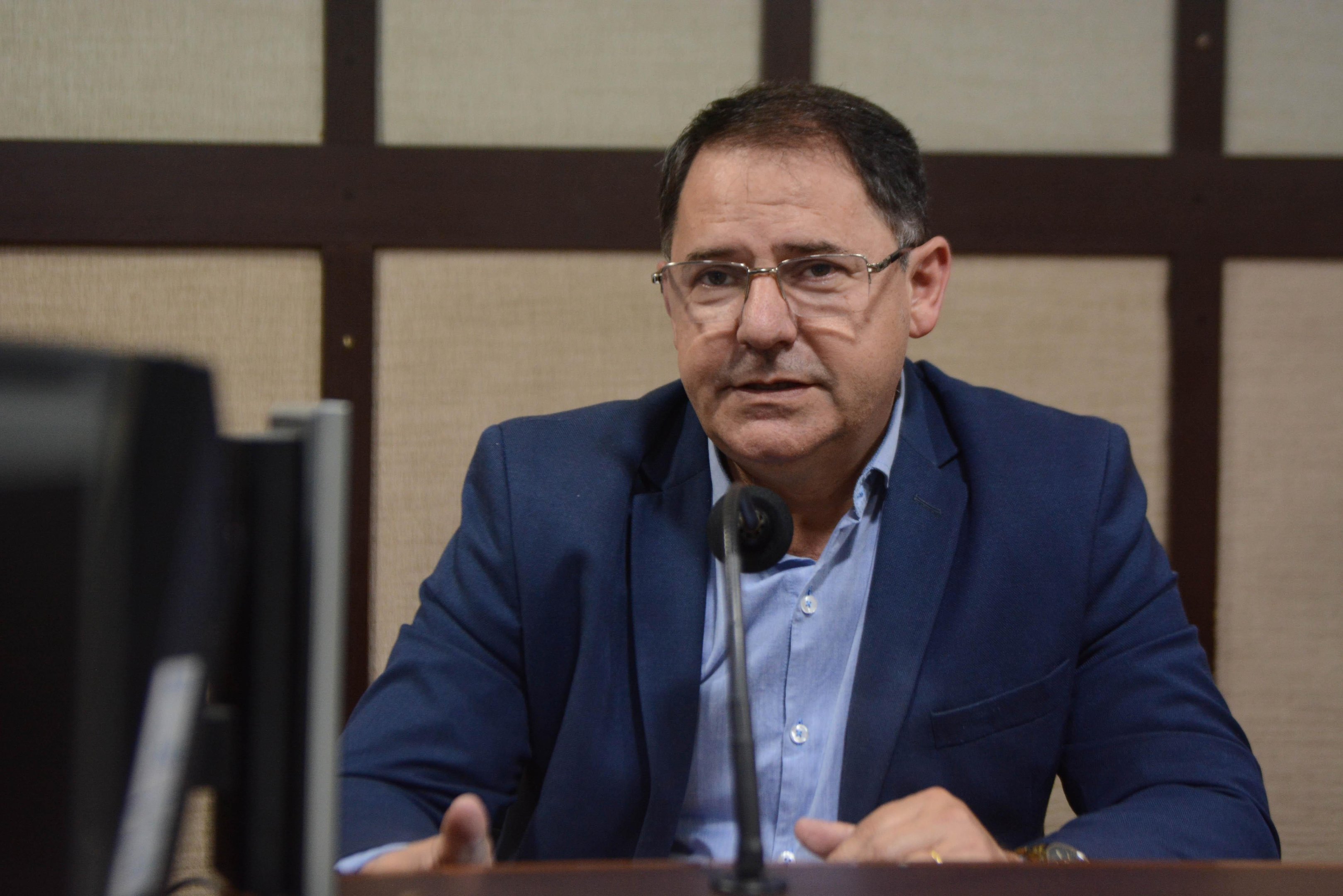 Hamilton Sossmeier assumiu a presid&ecirc;ncia da C&acirc;mara esta semana
