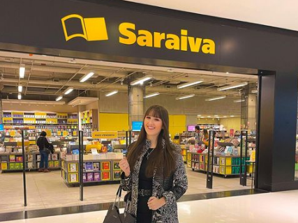 A jovem empreendedora ga&uacute;cha Alyssa Bruscato &eacute; detentora de 15,03% do Capital Social da Saraiva Livreiros S.A.
