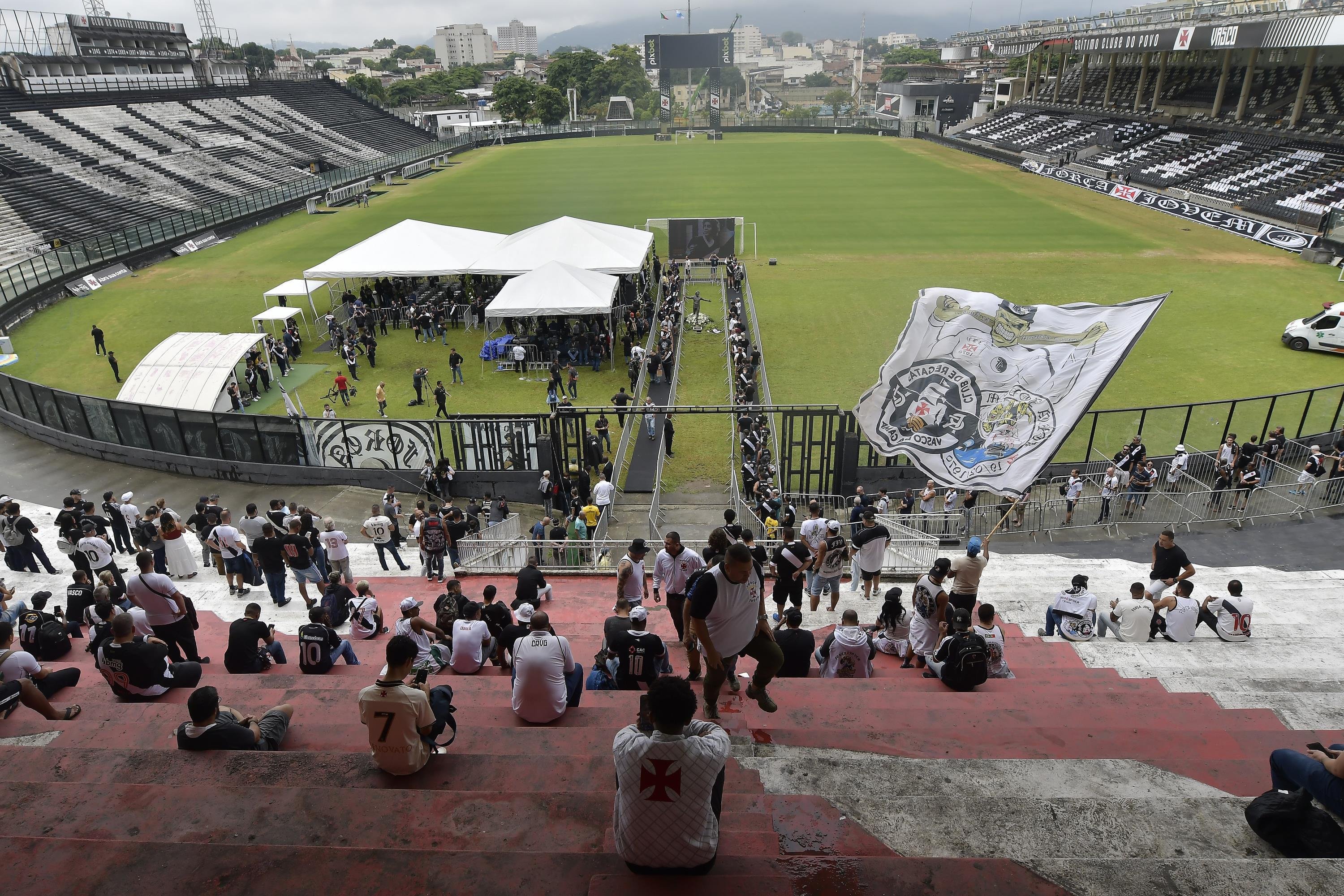 Despedida do maior jogador da hist&oacute;ria do Vasco, Roberto Dinamite