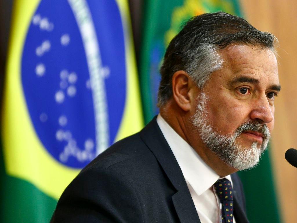 Segundo o ministro Paulo Pimenta, o governo tamb&eacute;m estuda como far&aacute; a divulga&ccedil;&atilde;o desses dados
