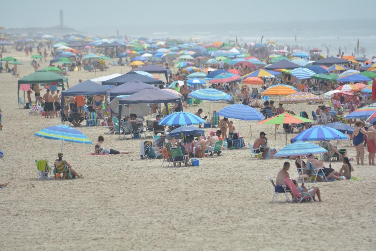 Estado ter&aacute; m&aacute;ximas pr&oacute;ximas ou acima dos 30&ordm;C durante a tarde
